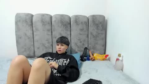 Bruno Cruz online show from April 18, 2:47 am