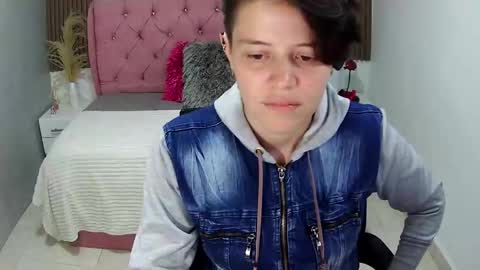 bug2025 online show from March 12, 3:42 am