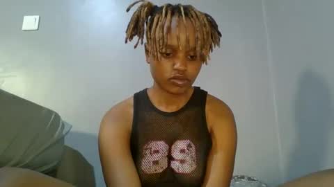 buga_baby online show from October 18, 2:25 am