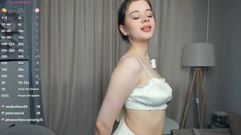 Theya online show from December 20, 7:45 am