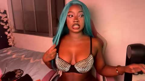 Isa online show from March 16, 1:52 am