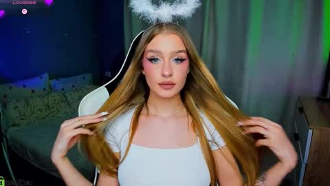 Snapshot of bunny_wetty chatting on October 23, 7:31 pm ruslana online show from October 23, 7:31 pm
