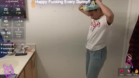 Tokki  bunny  online show from December 15, 1:46 am