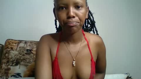 bunnydiva_ online show from April 21, 2:04 am