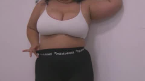 busty_madison online show from September 24, 6:34 am
