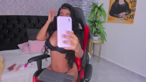 Sofiii online show from February 11, 6:44 pm