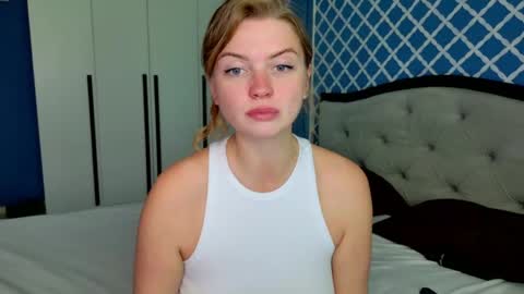 buusty_redhead online show from June 1, 9:00 am