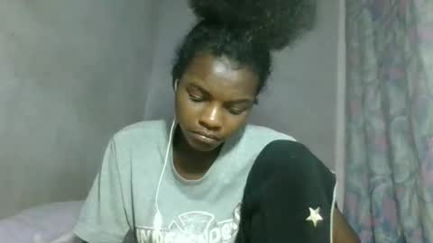 caella98 online show from April 16, 9:39 pm