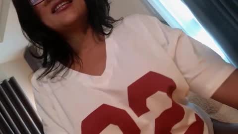 Snapshot of call_me_linda56 chatting on October 25, 9:06 am Call Me Linda online show from October 25, 9:06 am