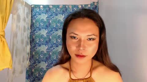 callme meya in asia online show from December 8, 3:21 am