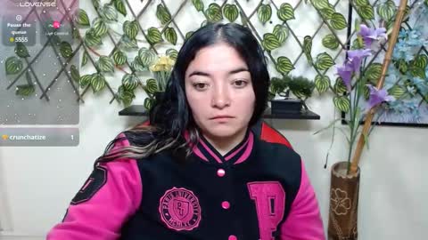 camelia online show from December 23, 2:39 pm