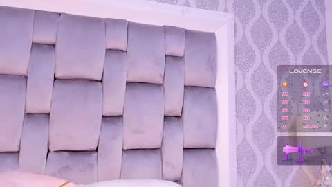 Cameron  online show from December 7, 4:53 am