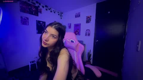 CAMI  online show from April 19, 6:02 am