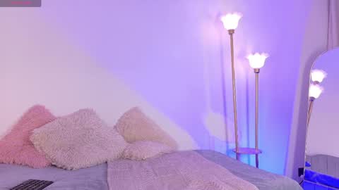 camii_sweett2 online show from April 19, 12:43 am