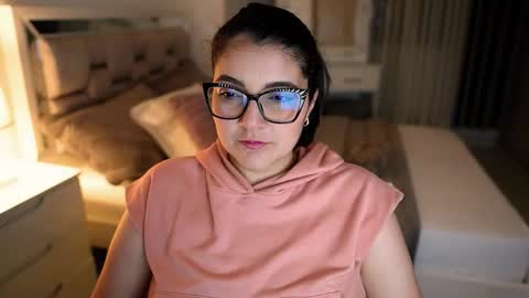 Camila buitrago online show from October 16, 12:46 am