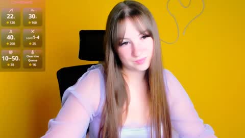 Camilla online show from July 16, 11:15 am