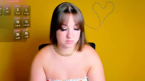 Camilla online show from July 13, 5:30 am