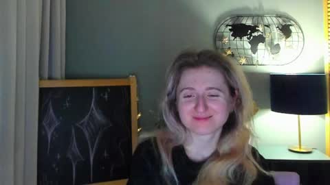 camilladreamer online show from April 3, 10:41 pm