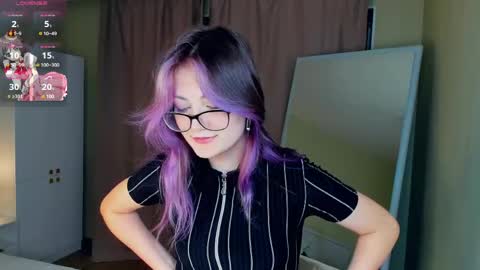 Emily online show from April 15, 5:35 pm