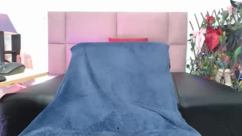 camturbery online show from March 18, 2:49 am