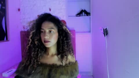 candela_ruiz online show from September 11, 7:47 pm