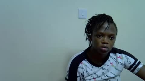 candiemaya online show from September 17, 7:06 am