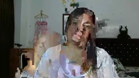 lucy online show from May 14, 2:12 pm
