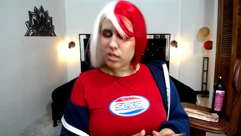 candy online show from March 7, 2:25 am