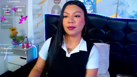 Isabella online show from May 27, 4:53 am