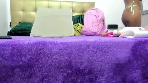 candy_sex_18x online show from May 18, 12:42 am
