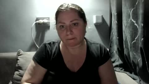 Laura online show from November 20, 4:52 pm