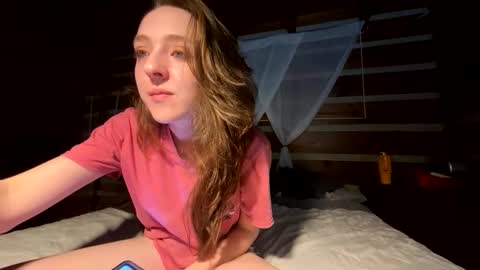 CandyGirl online show from March 27, 6:37 am