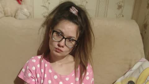 Snapshot of candylady136 chatting on March 12, 4:35 pm say meow and send tip  online show from March 12, 4:35 pm