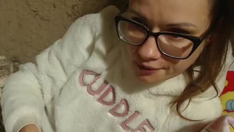 Snapshot of candylady136 chatting on January 26, 10:35 pm say meow and send tip  online show from January 26, 10:35 pm