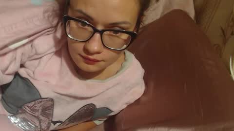 Snapshot of candylady136 chatting on October 16, 9:17 pm say meow and send tip  online show from October 16, 9:17 pm