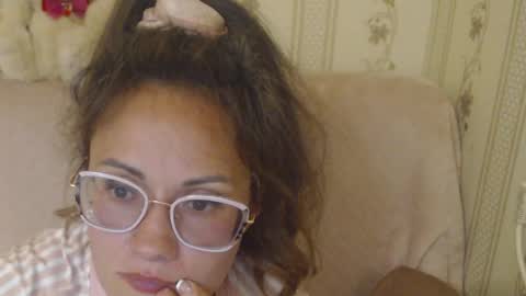 say meow and send tip  online show from June 1, 6:20 pm