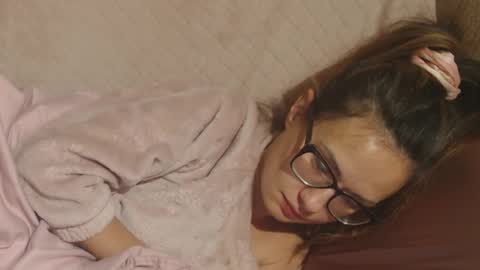 say meow and send tip  online show from November 14, 11:16 pm