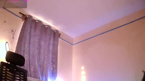 Candice online show from November 26, 9:10 am