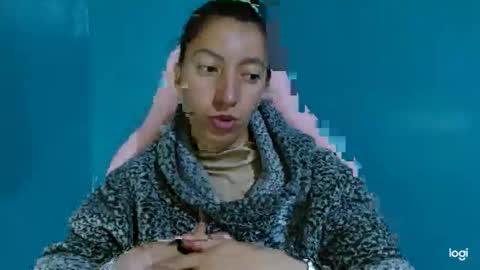 candymilfff online show from January 7, 10:13 pm