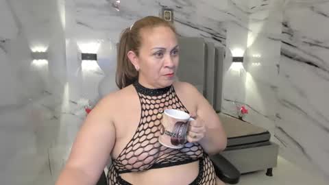 Canndy Evanns online show from January 9, 5:02 am