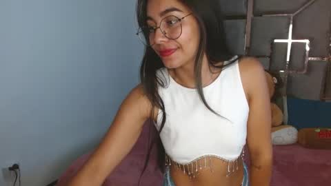 cannela sweet online show from April 14, 1:00 pm