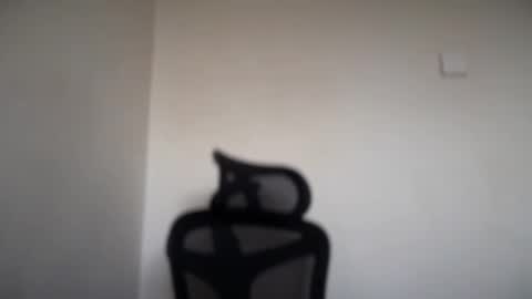 Emma online show from November 7, 8:20 am