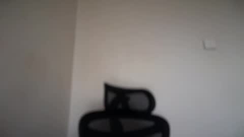 Emma online show from November 27, 7:11 am