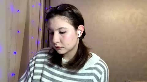 May online show from March 27, 7:14 pm