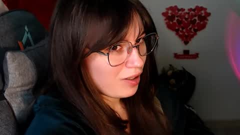 Mary online show from April 2, 9:56 pm