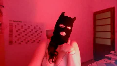 Ela online show from March 13, 8:54 pm