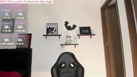 Carla online show from December 15, 7:24 am