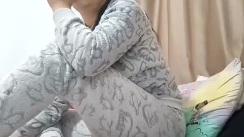 Snapshot of carlasweet00 chatting on October 7, 5:01 am carlasweet00 online show from October 7, 5:01 am