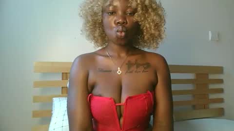 carlyscoop online show from April 12, 8:50 am