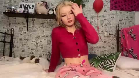 Elina online show from June 11, 10:28 pm
